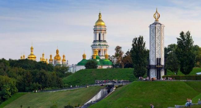 Український національний пантеон: крок до відновлення історичної справедливості та вшанування творців держави