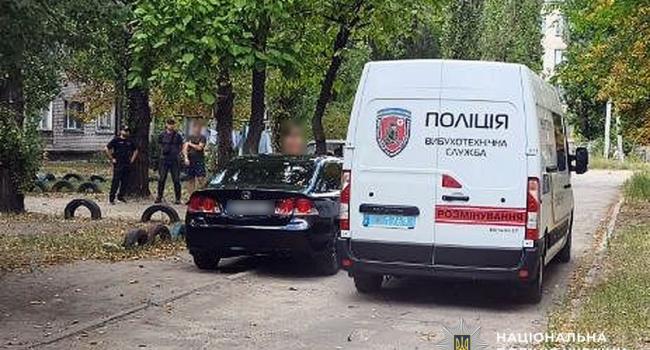 У Горішніх Плавнях чоловік погрожував гранатою