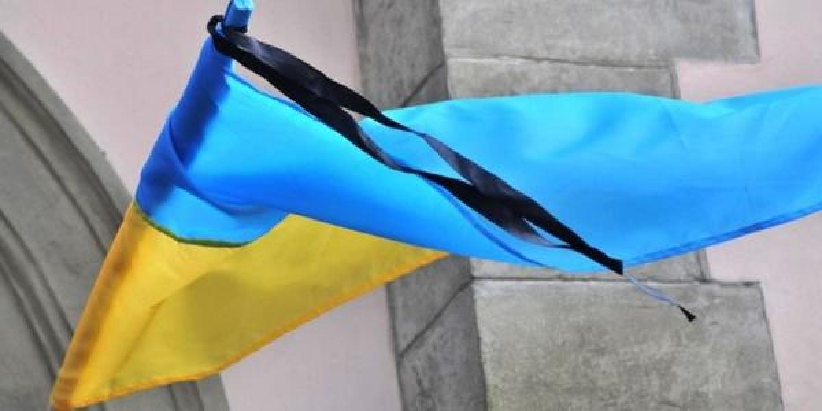 Дожились: участника АТО Сухого похоронил частник, «перехвативший» сестру бойца прямо в СКРП