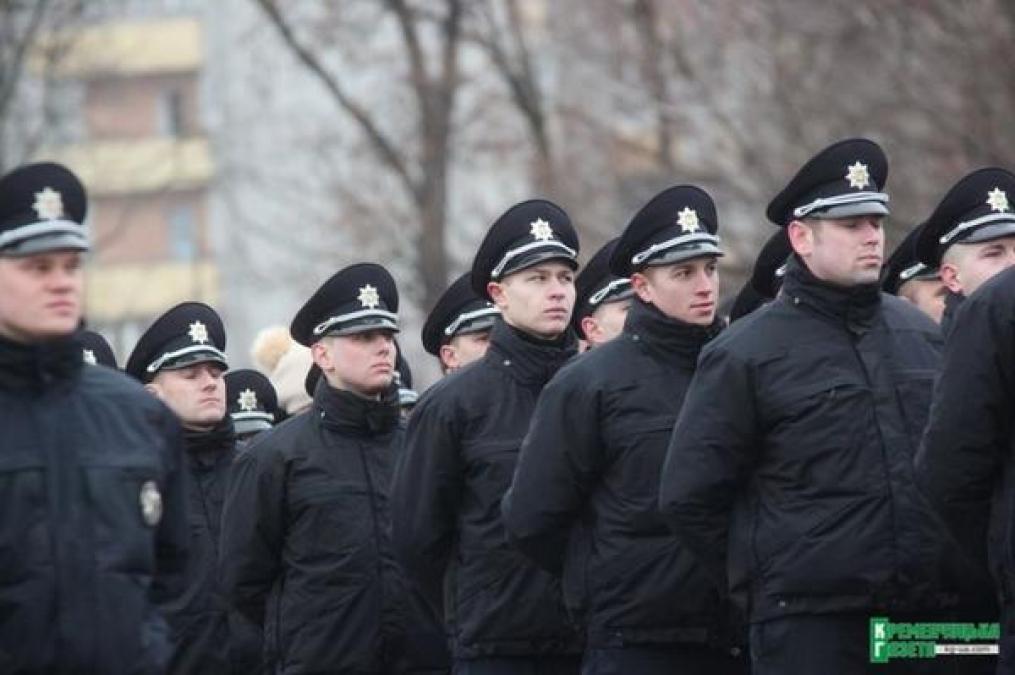 Без колес: кременчугские патрульные будут ходить пешком