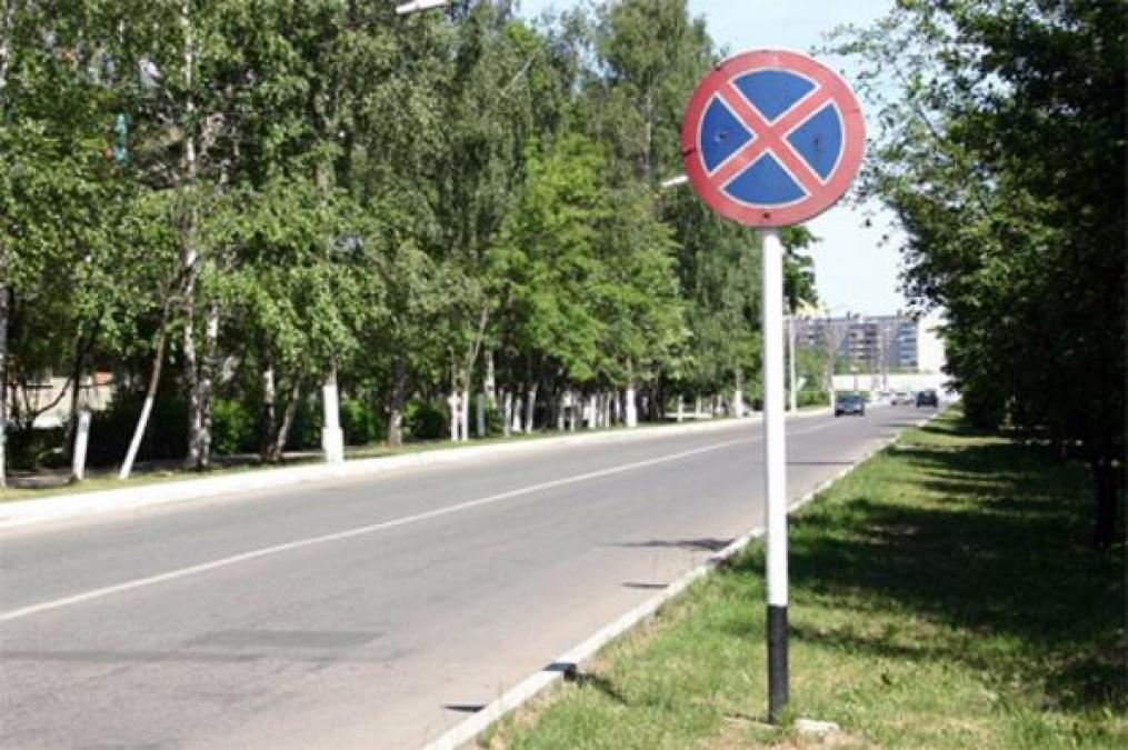 В Кременчуге не хватает обустроенных остановок общественного транспорта