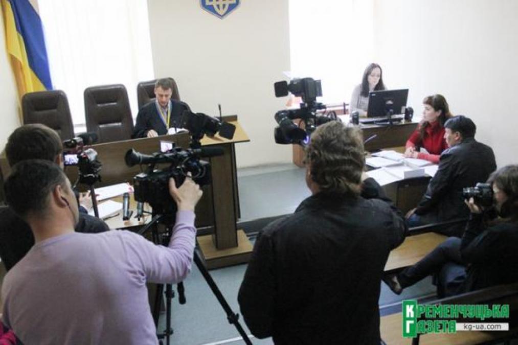 Суд постановил раскрыть псевдоним автора скандальных материалов в «АVтографе» и «БредТудее»