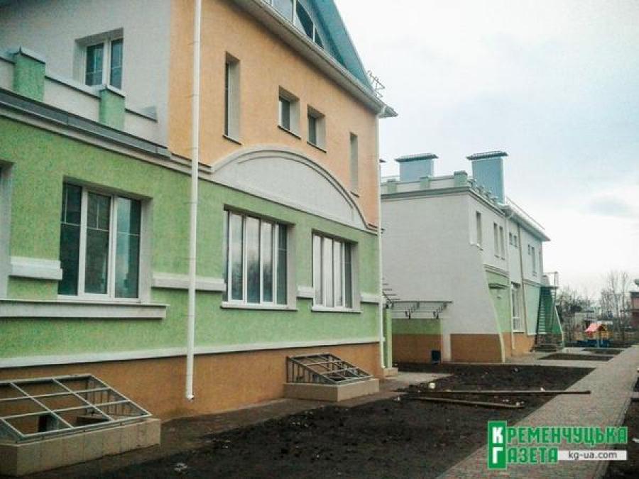 Кременчужане настаивают на завершении долгостроя на Молодежном