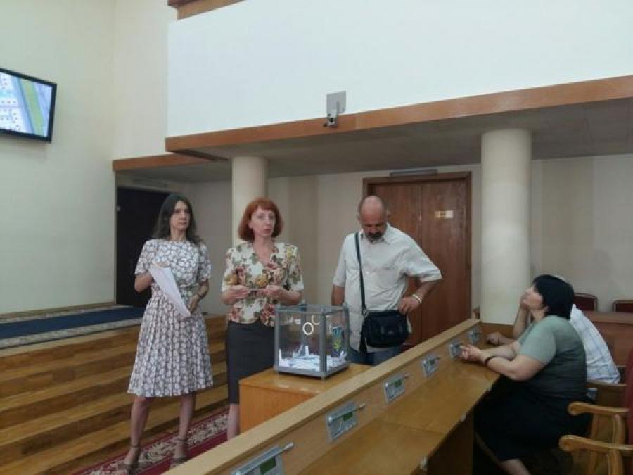В Кременчуге бойцам АТО раздали землю в парке «Депутатский»