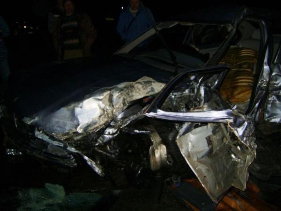 В Кременчуге горел автомобиль BMW