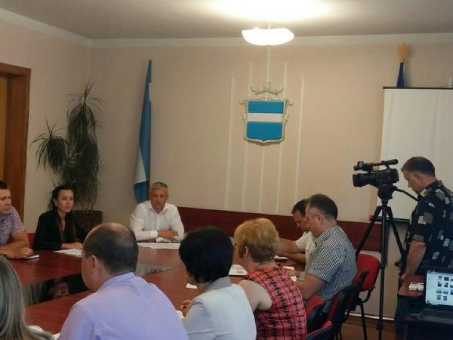 За поиски «навонявшего» в Кременчуге предприятия взялись специалисты из области