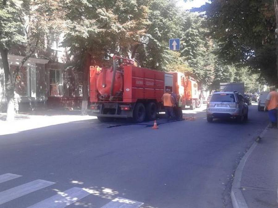 Ограничено движение по центральной улице в Кременчуге