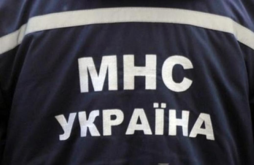 Кременчугские спасатели помогли доставить женщину в больницу