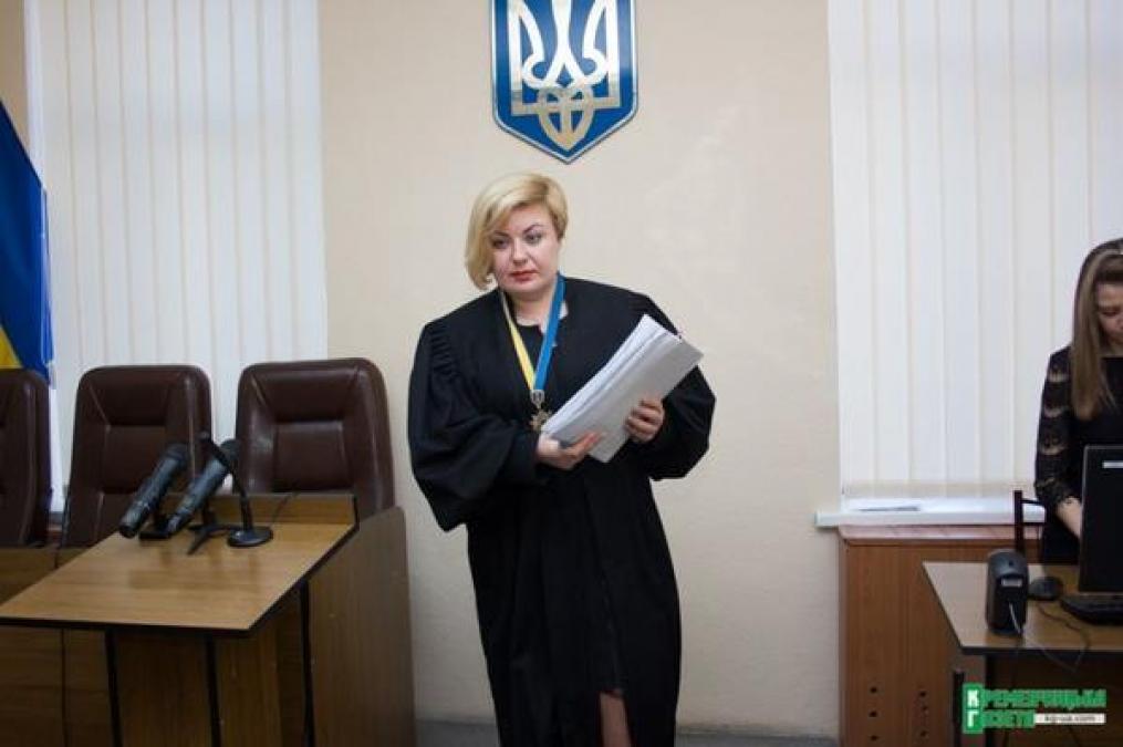 В деле Усановой о коррупции снова перерыв