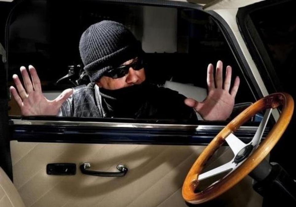 В Кременчуге задержали «любителей» ворованных мобильников