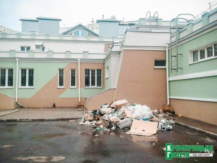 Малецкий не смог назвать дату открытия детсада-школы
