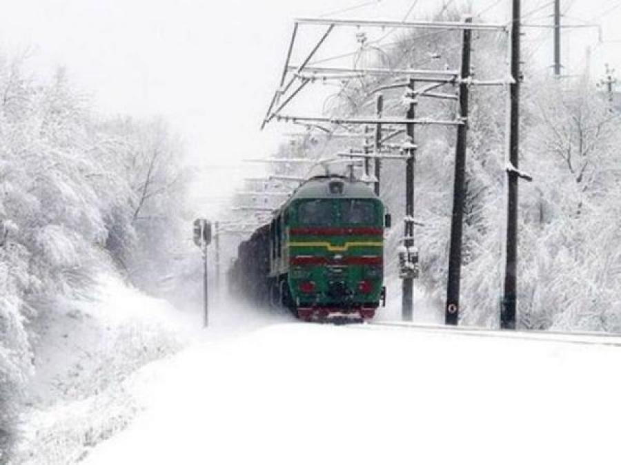 Поезд из Херсона в Кременчуг опаздывает уже на 7 часов