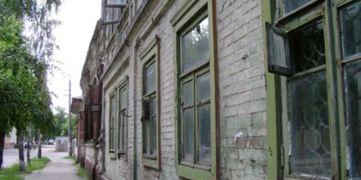 «Приют» для бомжей по улице Чапаева могут снести