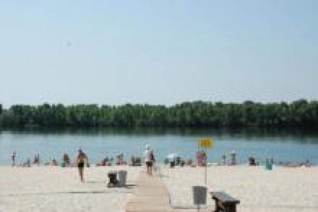 На кременчугских пляжах вода соответствует саннормам