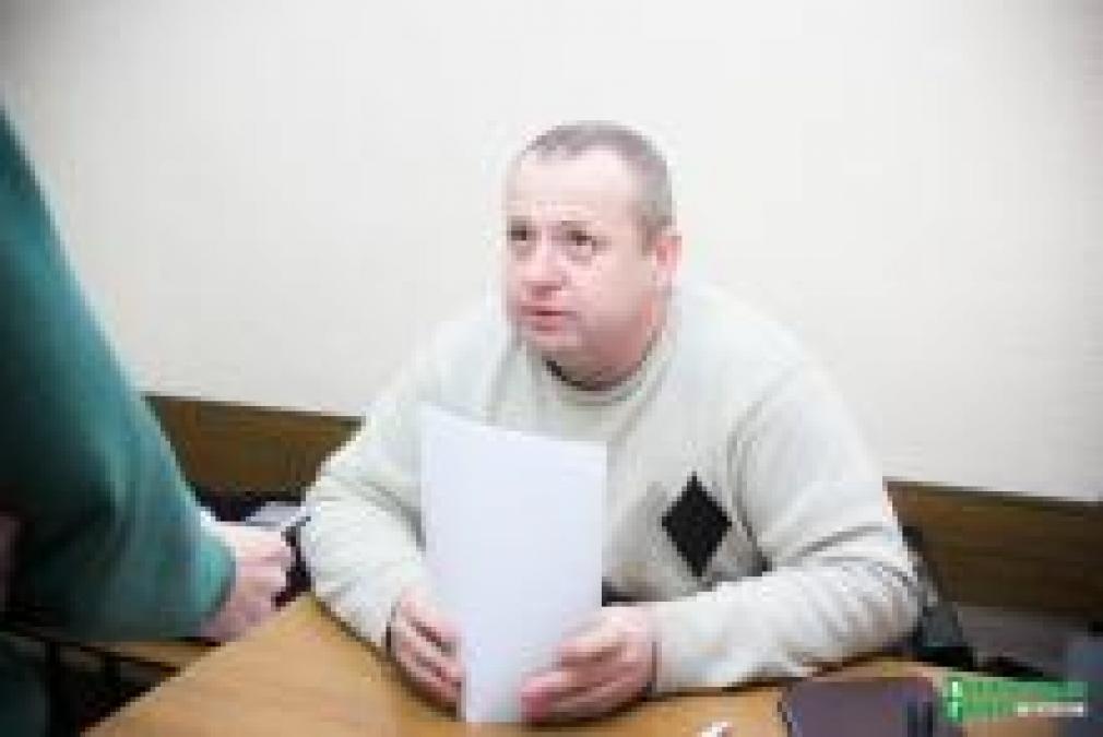 Главный «Патриот» Кременчуга Савченко врезался в стоящий автобус и отделался штрафом