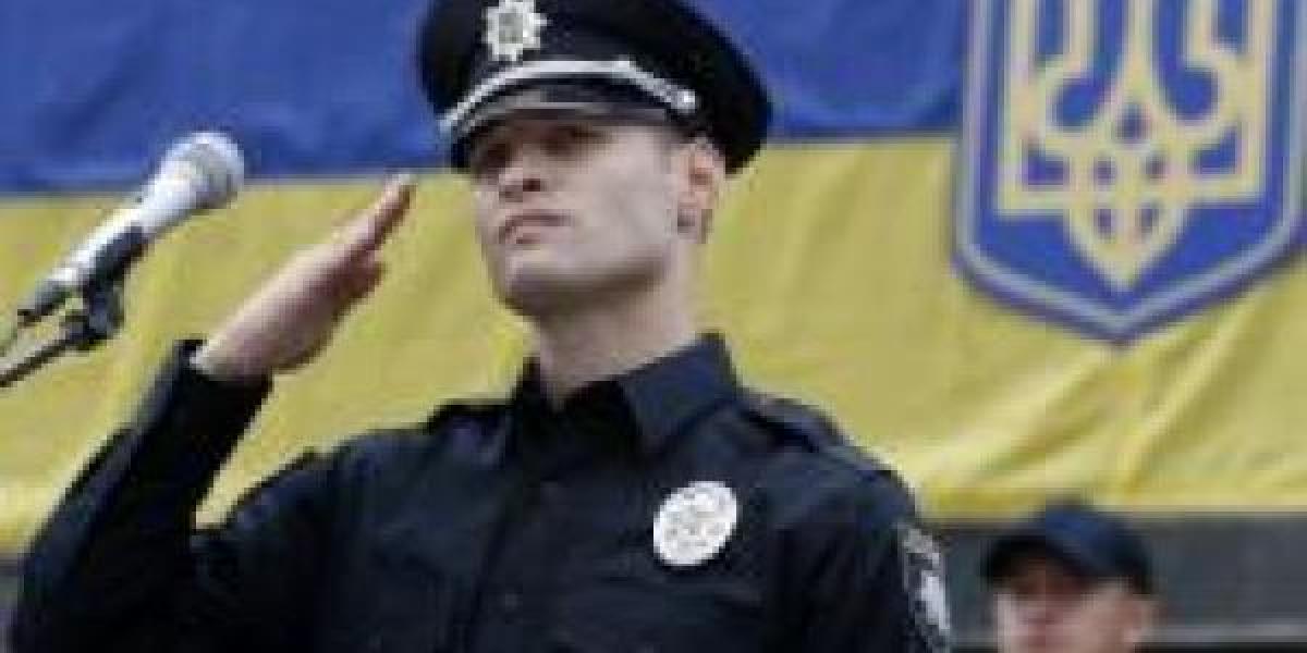 В новой полиции Кременчуга хотят служить почти 2,5 тысячи человек