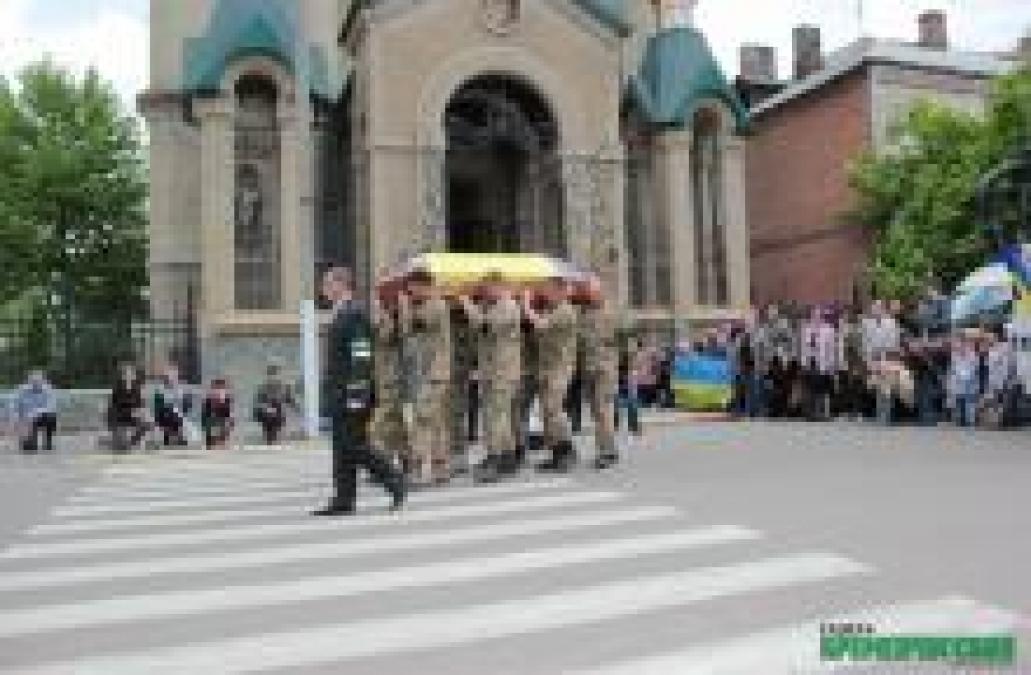 Кременчуг простился с Николаем Мартынюком-фото