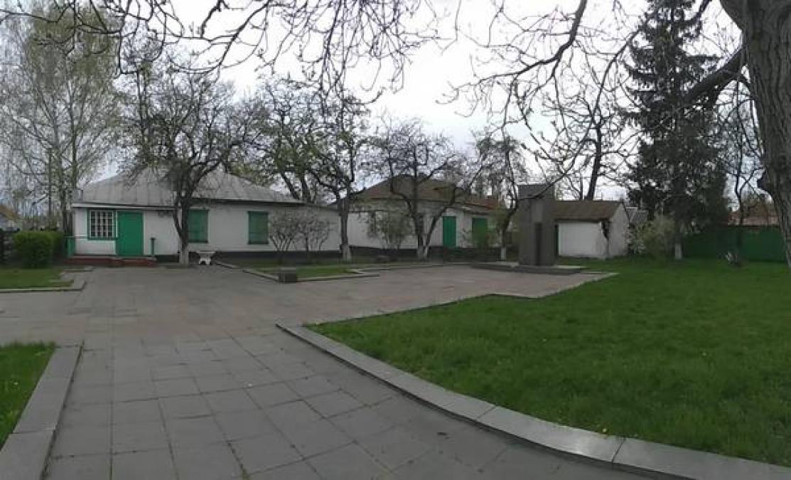 Кременчуцький депутат вимагає зберегти історичну цінність міста і України