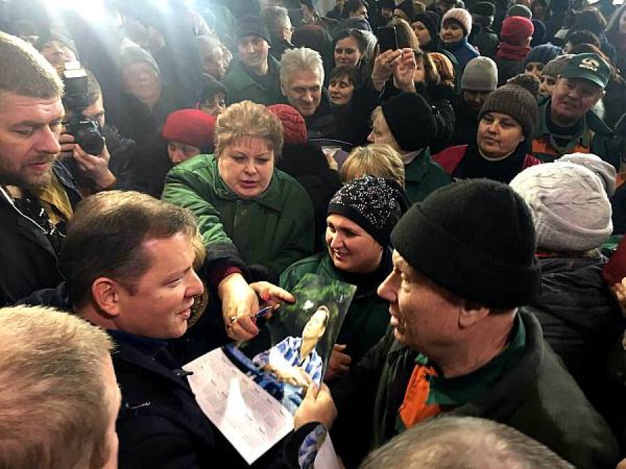 Ляшко пообещал «выбить» для КрАЗа госзаказ на тысячу машин