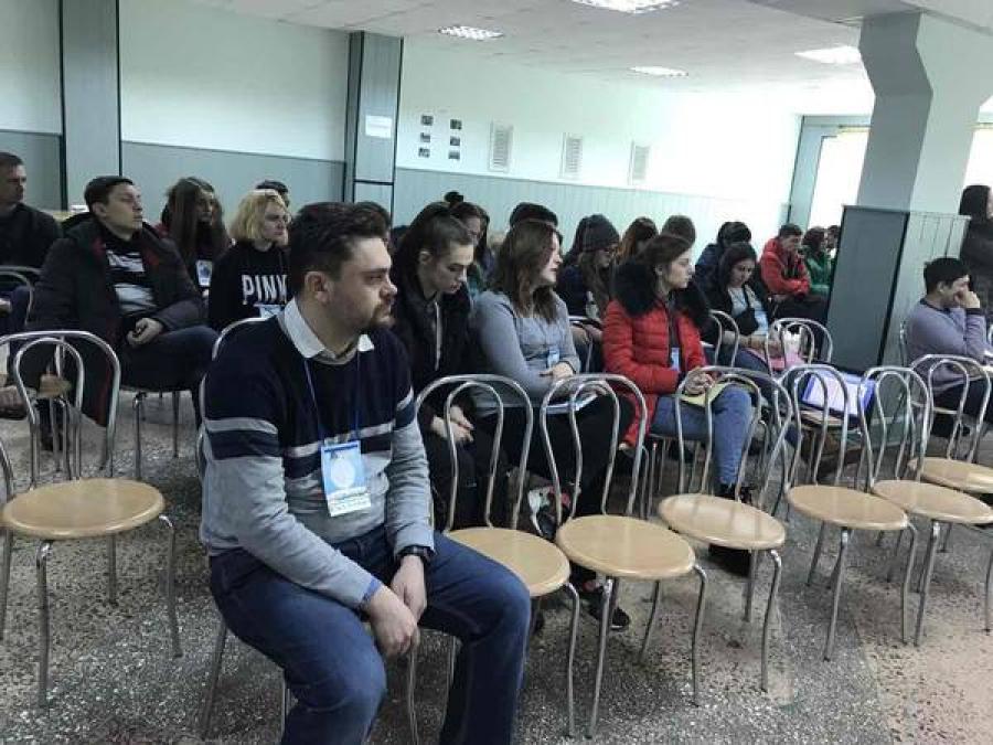 VI Студреспублику открыли под Кременчугом