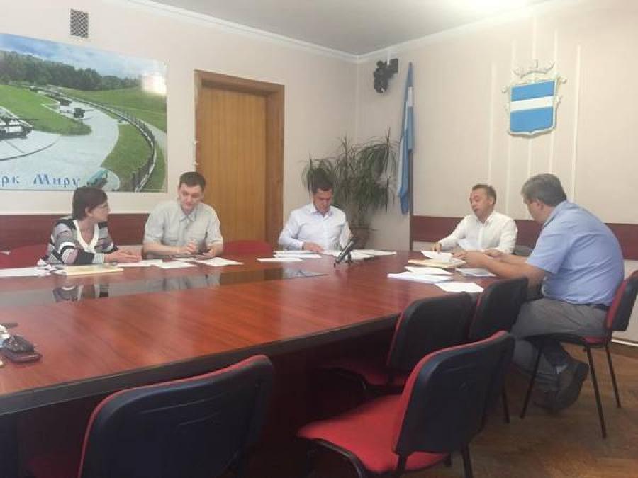 Депкомиссия Кременчугского горсовета по ЖКХ не считает необходимостью взять 20 млн. кредита на ремонт дорог