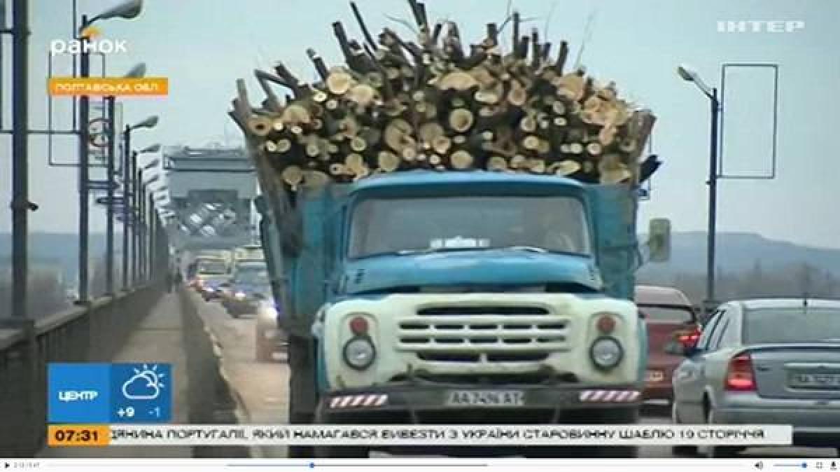 Крюковский мост в Кременчуге вошел в перечень «уставших»