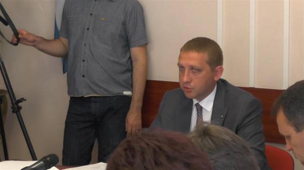Мэр едва не стал жертвой мошенников