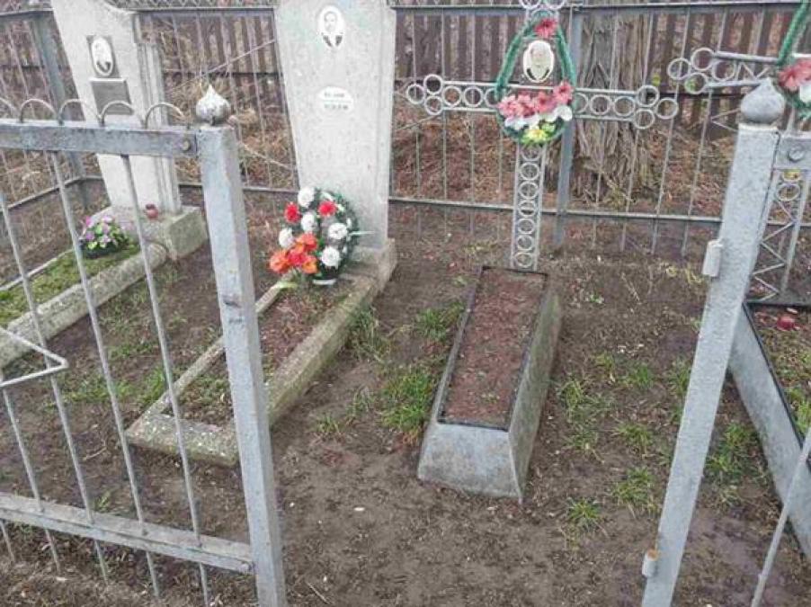 Кременчужанина задержали за надругательство над могилами