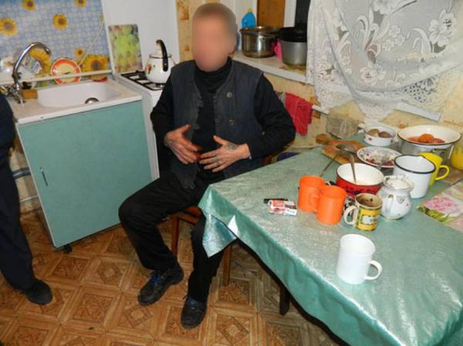 Под Кременчугом мужчине «раскроили» лицо ножом