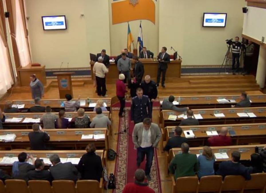 В Кременчугский горсовет за Жоганом пришла полиция…
