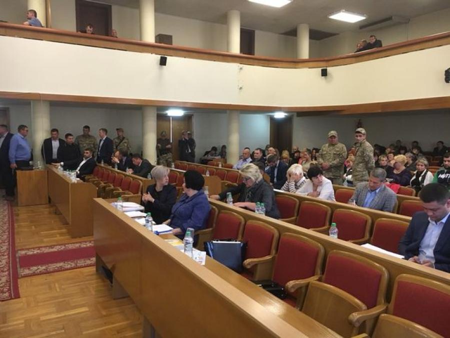 Фіолетова більшість Кременчуцької міськради не хоче збиратися на сесію раз на місяць