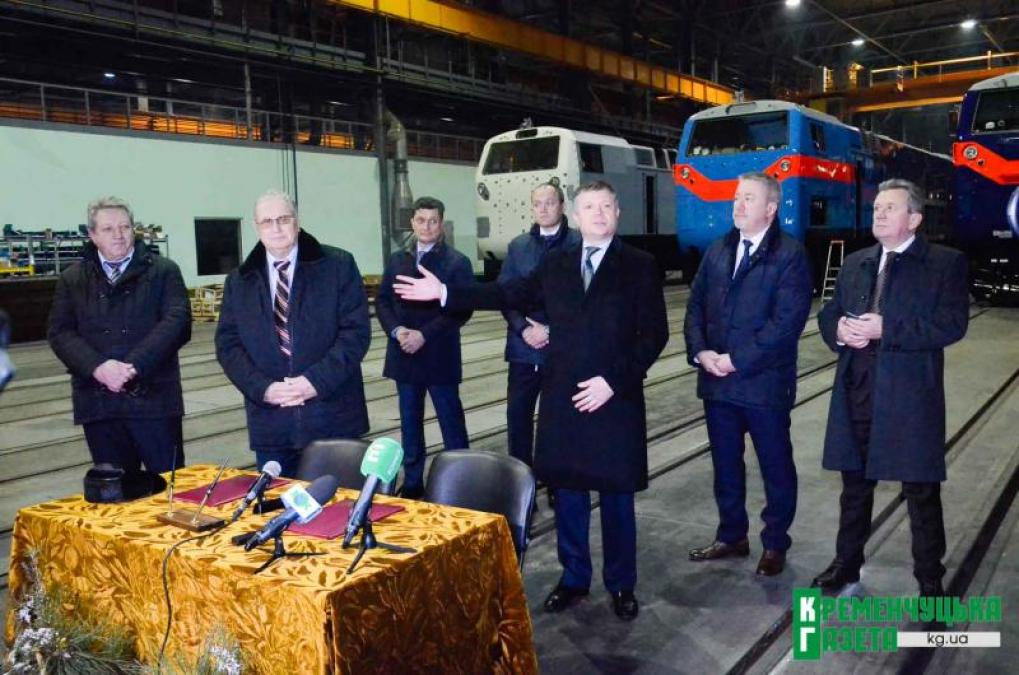 Жеваго принял у Приходько первую партию грузовых вагонов для FERREXPO
