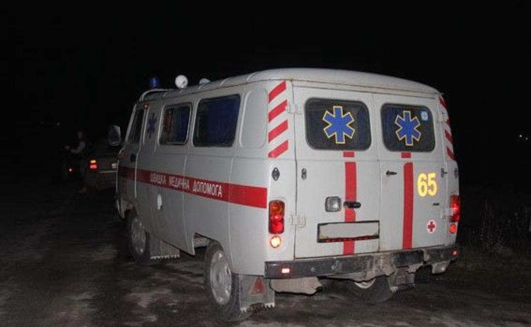 В Кременчуці працівник автосалону помер у кареті «швидкої»