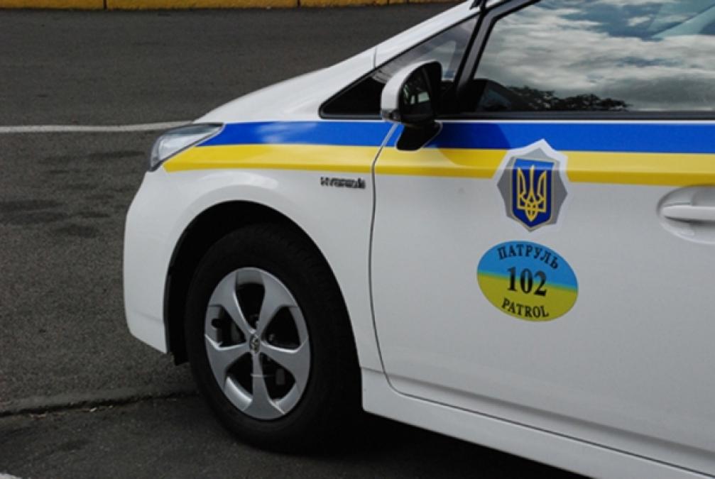 Зловмисники обнесли магазин, домоволодіння і сарай