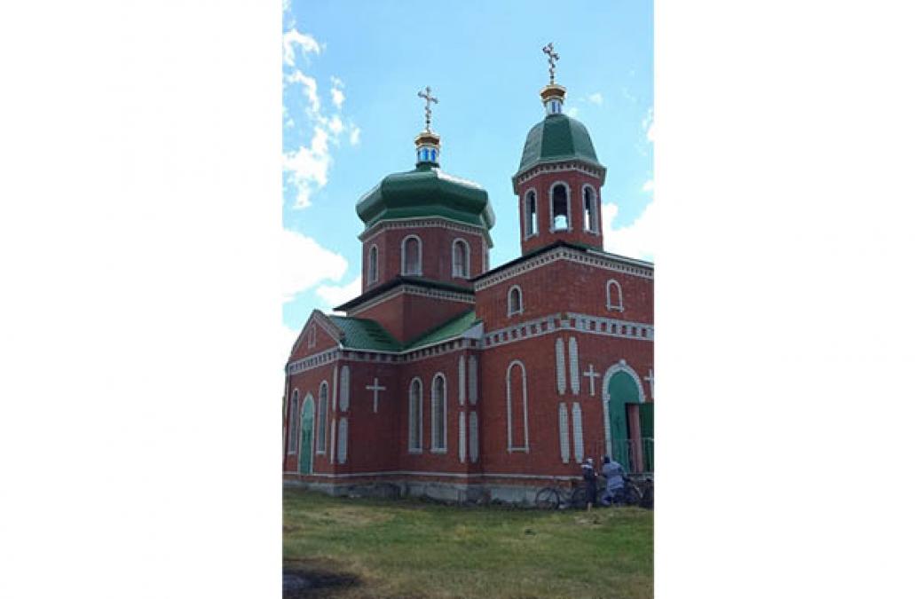 На Полтавщині освячена Свято-Михайлівська церква