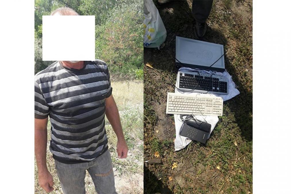 Він пограбував будинок по вул. Дніпровській.
