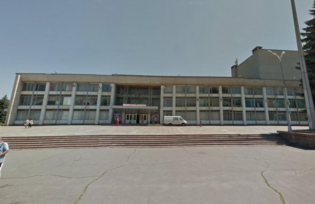 За продажу поддельных билетов в ГДК тещей депутата Бокована организатор концертов компенсации не получила
