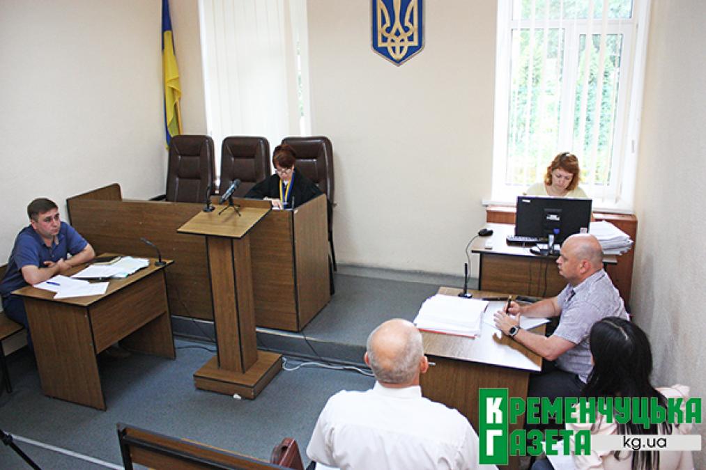 Без митинга родителей и пикета: Автозаводской суд рассматривает дело экс-директора гимназии № 5 Бобер