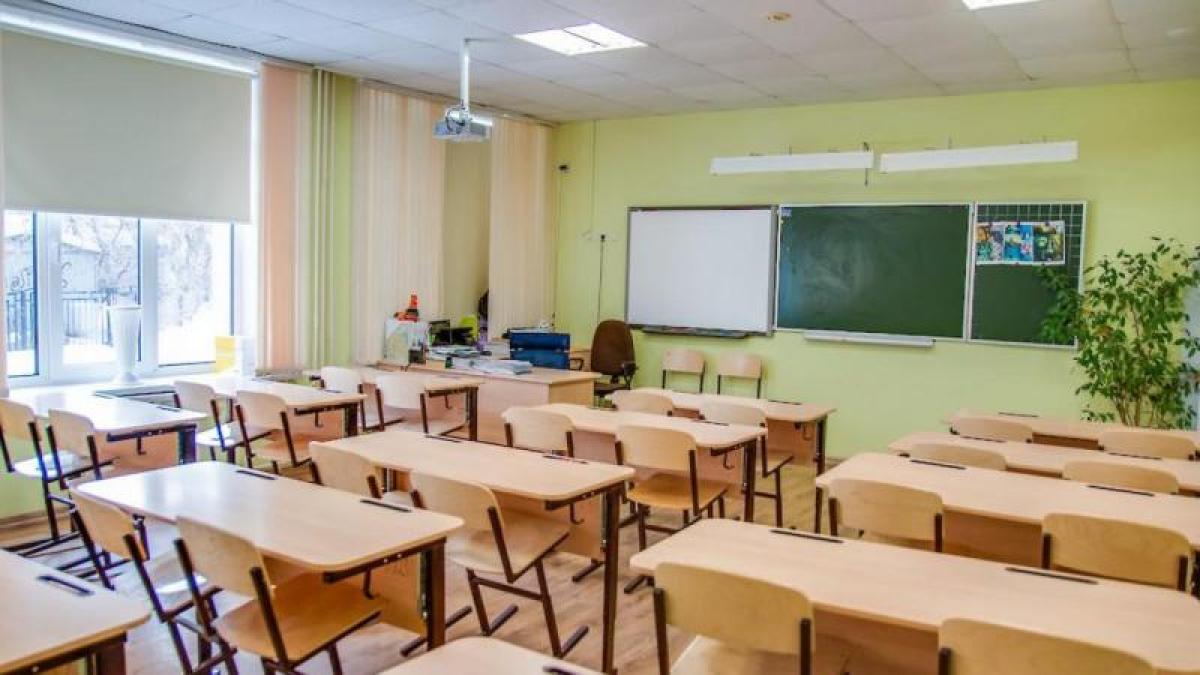 Кабінет Міністрів ухвалив рішення перевести навчальні заклади на дистанційний формат або канікули