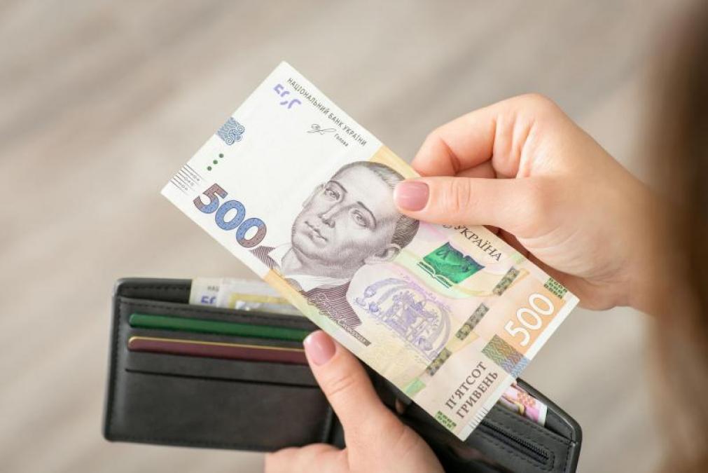 Є затримка з виплатами доглядальникам за людьми з інвалідністю: у мерії Кременчука пояснили чому