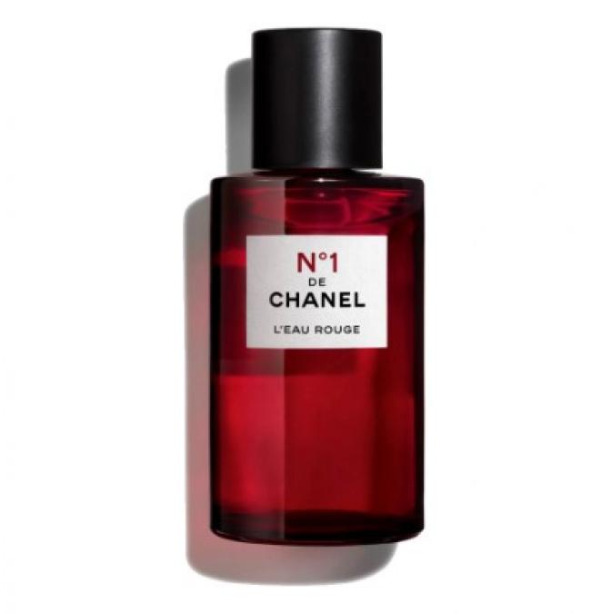 Як вибрати косметику Chanel для подарунка без помилки