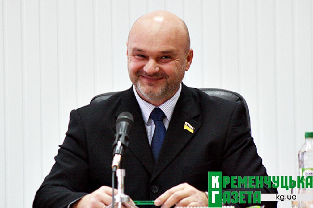Глава Кременчугского райсовета обзавелся земельным участком в 300 кв. м