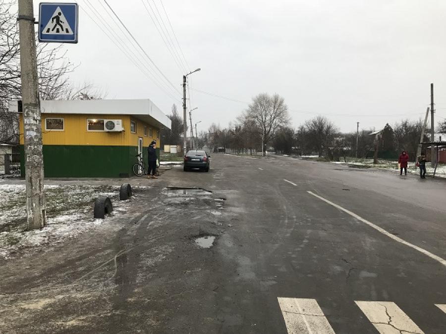 В Кременчуге – в микрорайоне Петровка тротуары «вымерли как вид» 