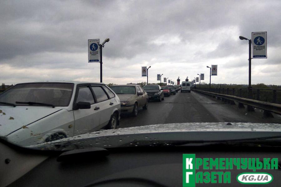 Крюковский мост «стоит»