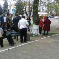 Кобелякский суд пикетируют кременчужане
